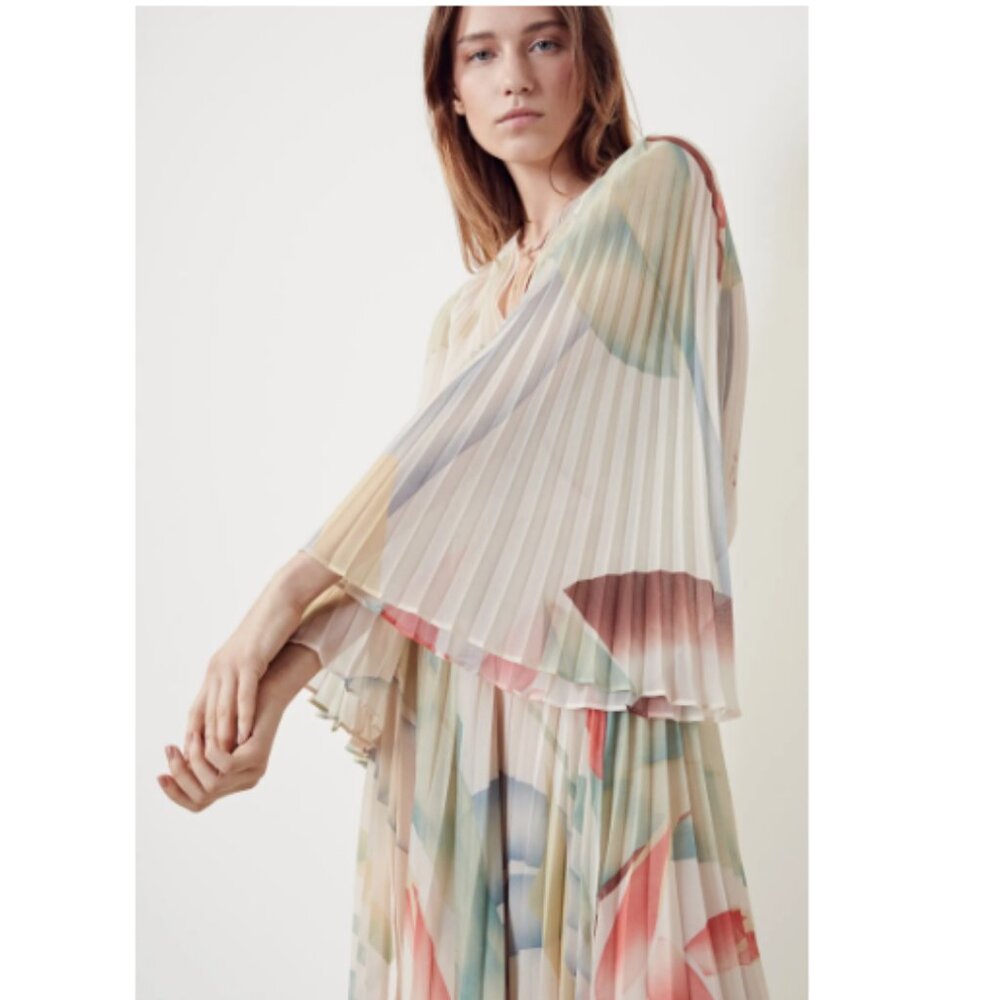 Etro Watercolor Leaf Print Pleated Blouse